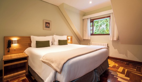 Deluxe Apartment, Jetted Tub