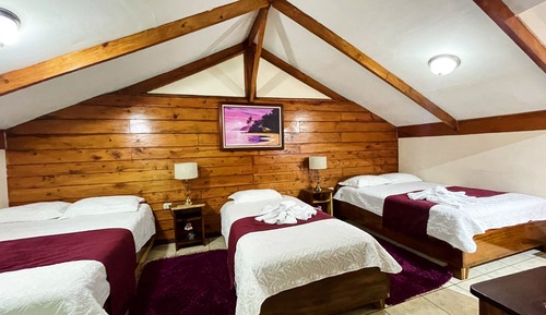 Family Chalet, Mountain View