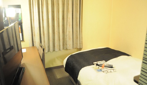 Standard Single Room, Smoking