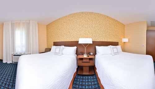 Room, 2 Queen Beds (Mobility Accessible, Tub)