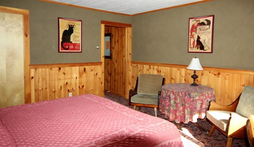 Classic Room, 1 King Bed, Mountain View, Mountainside