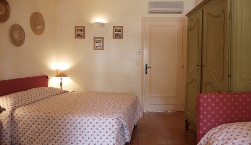 Classic Double Room