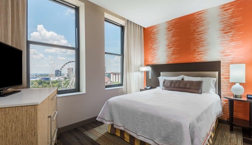 Suite, 1 Queen Bed, Non Smoking