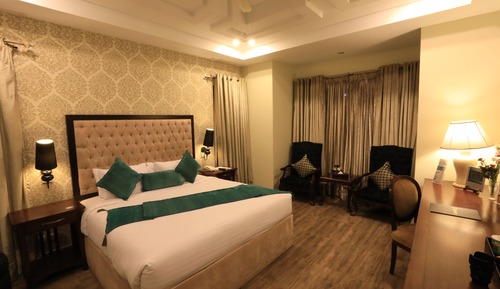 Single Room (Second Floor)