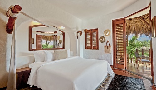 Estrella - Master Suite