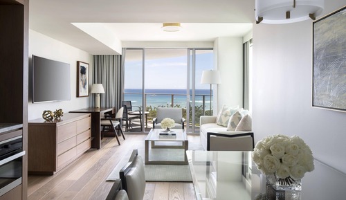 Suite, 1 Bedroom, Non Smoking, Ocean View (Corner)