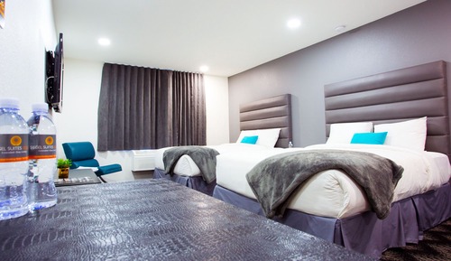 Standard Room, 2 Queen Beds, Kitchenette