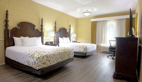 Room, 2 Queen Beds, Accessible, Non Smoking (Mobility/Hearing Impaired)