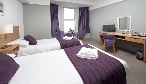 Standard Twin Room