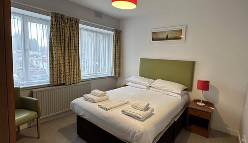 Classic Double Room with Scenic View