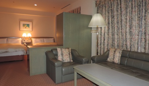 Suite, Smoking
