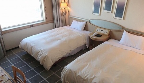Junior Suite, Smoking