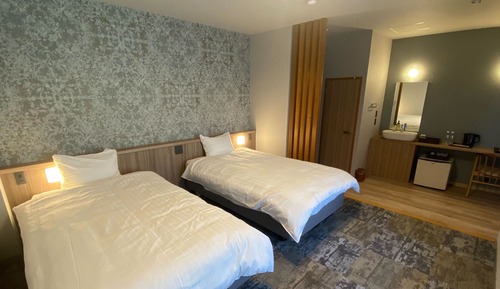 Twin Room, Non Smoking, Mountain View