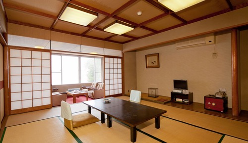Standard Japanese Style Room, Ocean View, Non Smoking, with Kaiseki Seafood Dinner & Breakfast