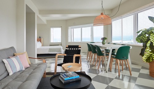 Panoramic Suite
