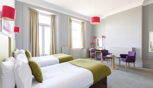 Standard Twin Room