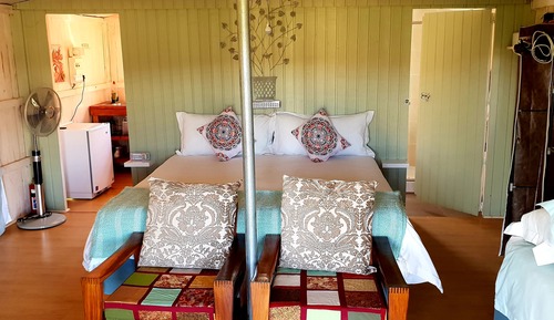Luxury Cabin, View (Bokmakierie)