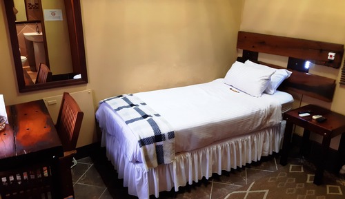 Luxury Single Room
