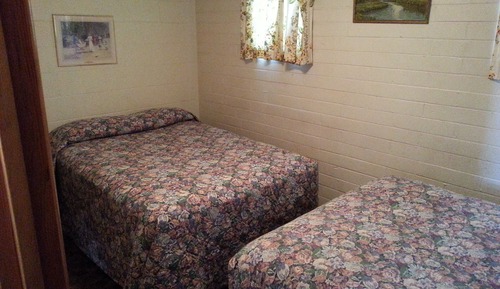 Standard Room, 1 Queen Bed