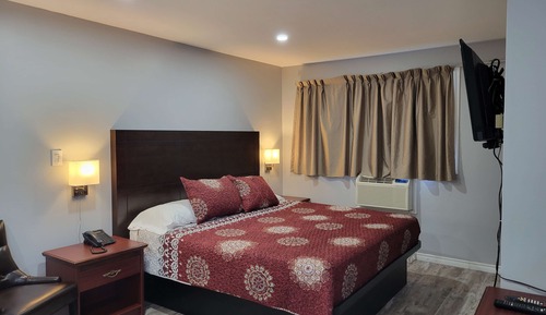 Suite, 1 King Bed, Non Smoking, Jetted Tub