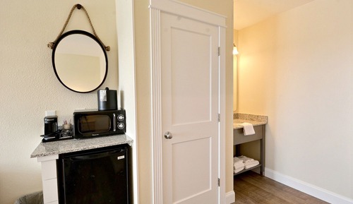 Superior Room, 1 King Bed, Ocean View, Executive Level