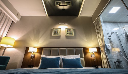 Standard Room, 1 King Bed, Smoking