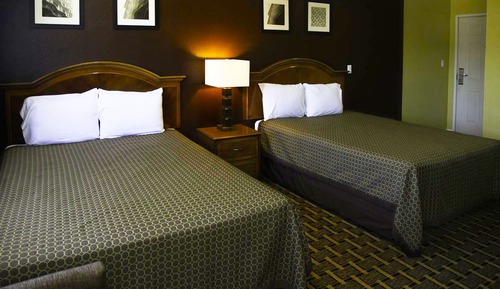 Room, 2 Queen Beds, Smoking, Microwave