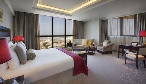 Deluxe Room, 1 King Bed (Palace View)