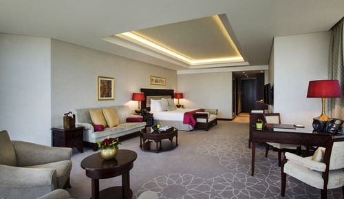 Junior Suite, 1 King Bed (Palace View)