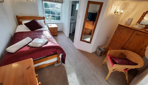 Single Room (Room 5)