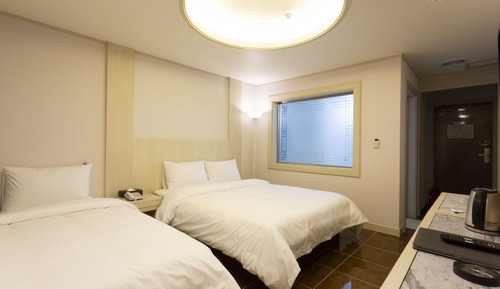 Business Twin Room