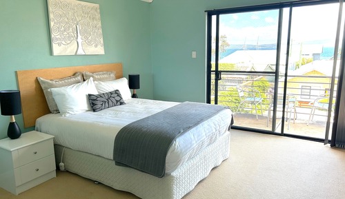 Double Storey 2 Bedroom Apartment, at 8 Festing Street