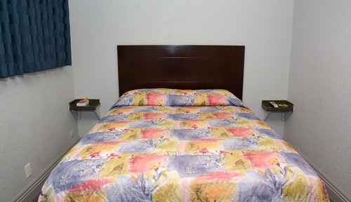 Deluxe Room, 1 Queen Bed