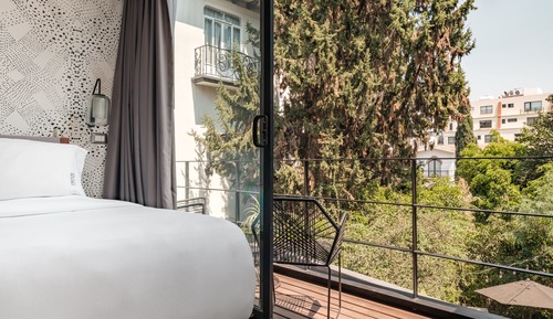 Deluxe Room, 1 King Bed