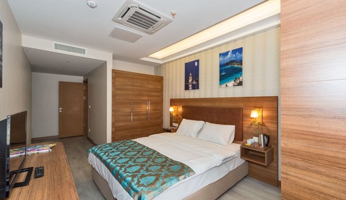 Deluxe Single Room