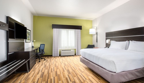Standard Room, 1 King Bed, Accessible, Non Smoking (Communications)