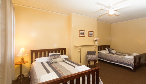 Standard Twin Room, 2 Double Beds, Shared Bathroom