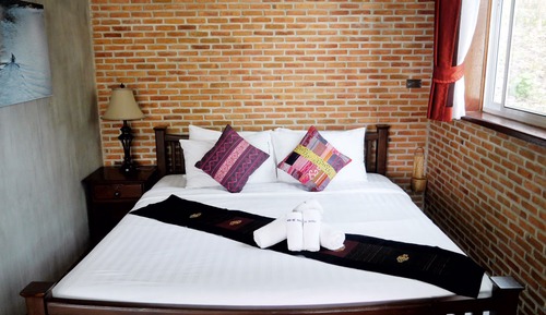 Deluxe Room, River Front