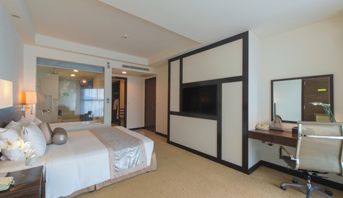Club Suite, Ocean View