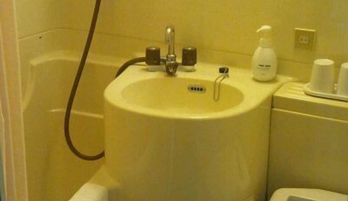 Standard Twin Room, Smoking