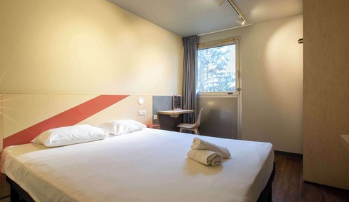 Triple Room, Multiple Beds