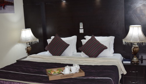 Executive Room