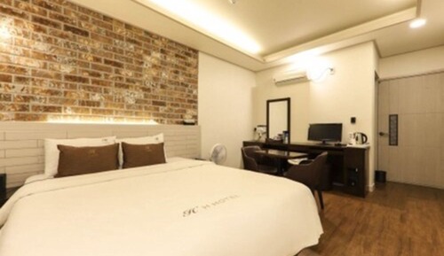 Standard Single Room (No Breakfast on Weekend&Holiday)