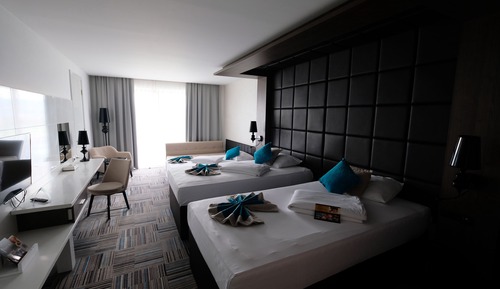 Deluxe Triple Room, Balcony