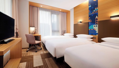 aloft, Room, 3 Twin Beds