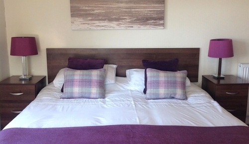 Double or Twin Room, Ensuite, Sea View (and Golf Course)