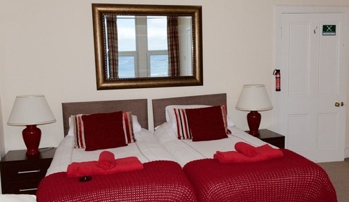 Double or Twin Room, Ensuite, Sea View (and Panoramic)
