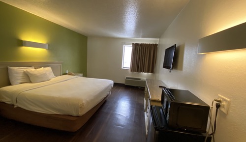 Standard Room, 1 King Bed, Non Smoking