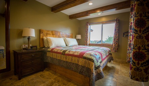 House, 3 Bedrooms, Hot Tub & Sauna, Ocean View (Lupine)