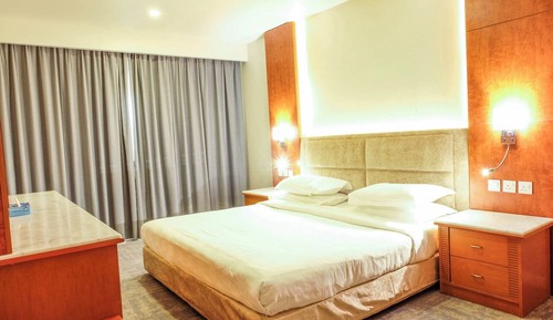 Standard Suite